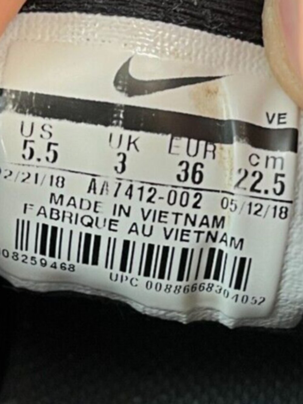 Nike Quest Womens Size 5.5 Black White Athletic Walking Running Shoes Sneakers - Picture 9 of 10